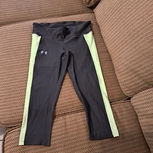 Under Armour Capri Colorblock Stripe Leggings
